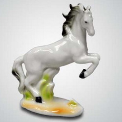 Статуэтка "Лошадь", - символ года, фарфор