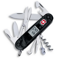 Ножи и наборы “Wenger” и “Victorinox”