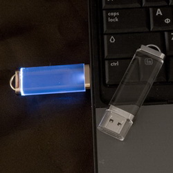 Флэш-карта USB, 32Gb,пластик, с подсветкой